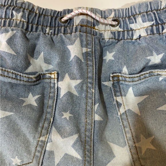 Blue Star-Patterned Women's Shorts - Picture 7 of 8